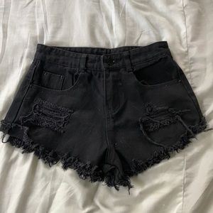 Super cute black ripped and frayed jean shorts